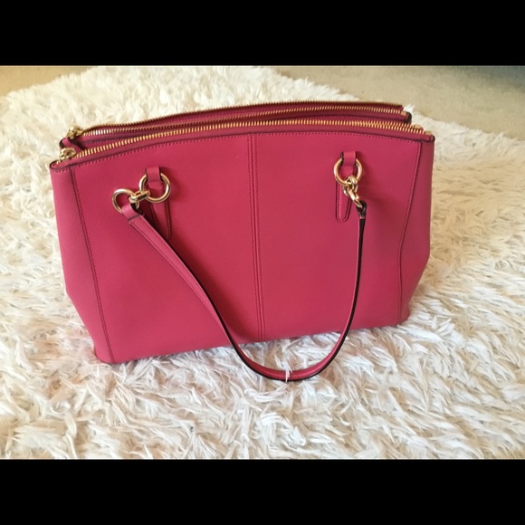 Authentic Coach bag - Picture 3 of 8